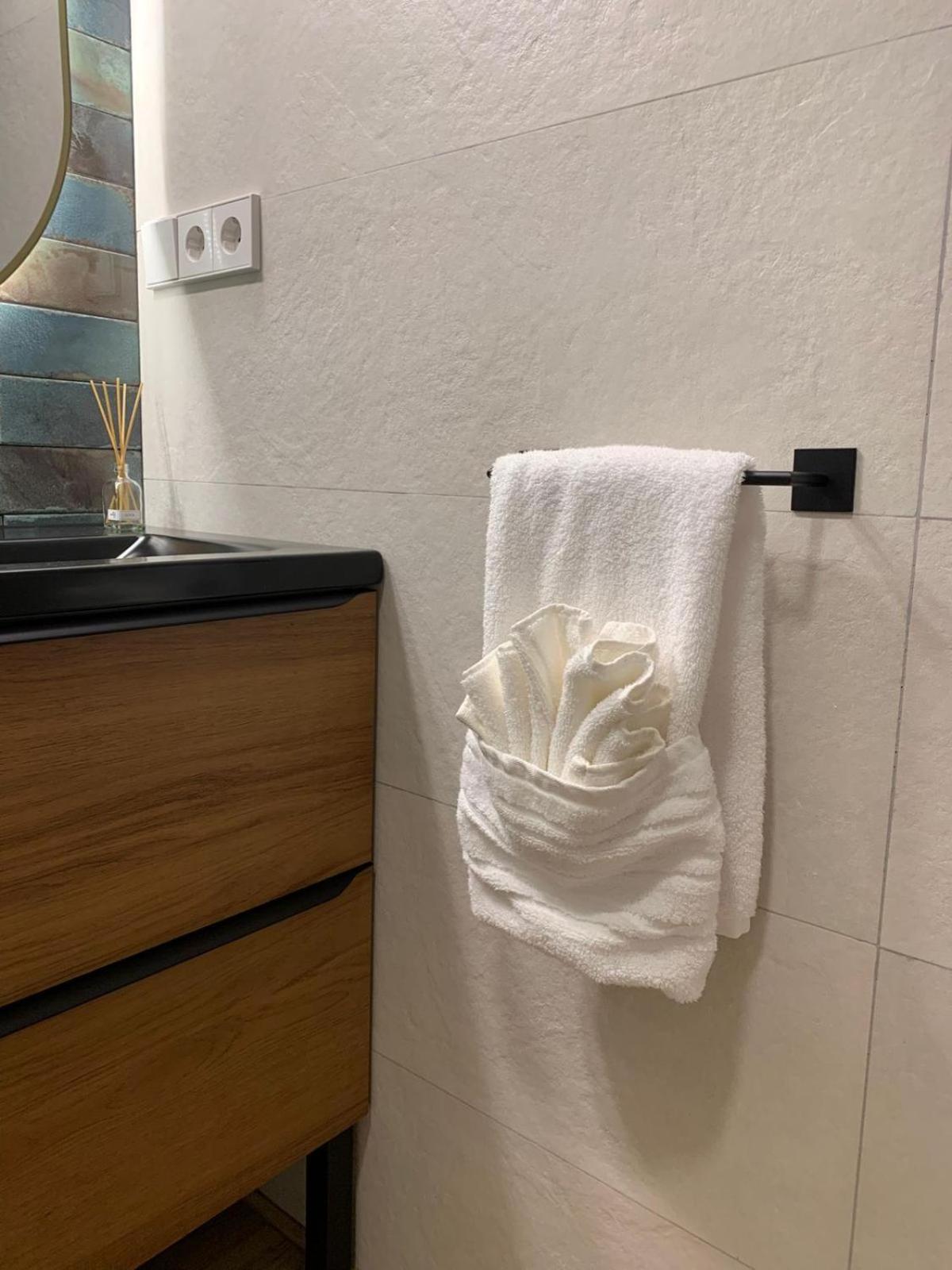 El Sueno De Luca, Parking Gratuito Centro Apartman Logroño Kültér fotó